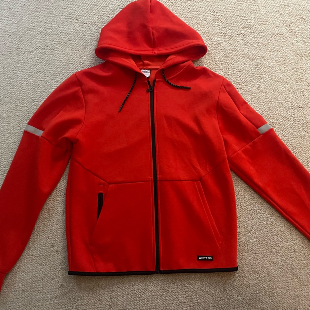 WHITETAG Hoodie